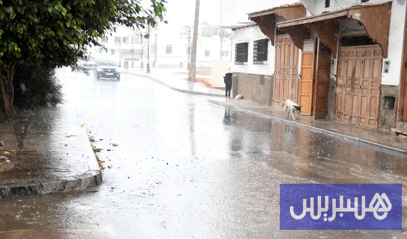 منخفض جوي أطلسي جديد يعيد الأمطار إلى عدد من مناطق المغرب