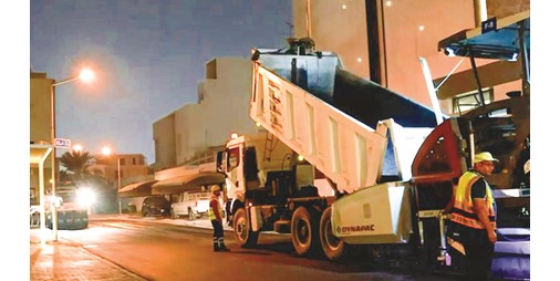 الأشغال استكمال فحص وتنظيف شبكات الأمطار والصرف الصحي