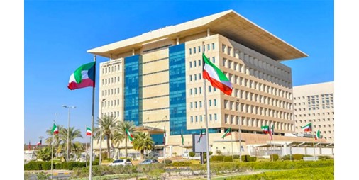 تحويل مرضية الموظفين إلى دورية مطالبة بوضع ضوابط لتقديرات الرئيس المختص ينعكس إيجابيا على مصلحة العمل