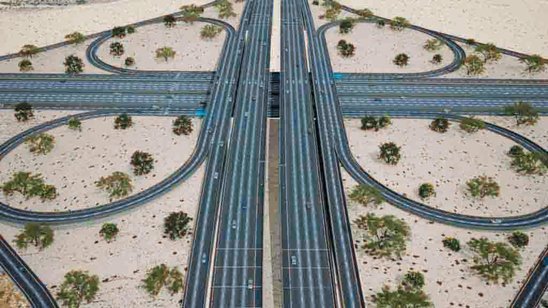 «طرق دبي» تطور تقاطع شارع زايد بن حمدان مع شارعَي العوير والمنامة