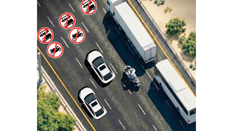 30 ألف مخالفة في الشارقة لعدم الالتزام بالمسارات المخصصة