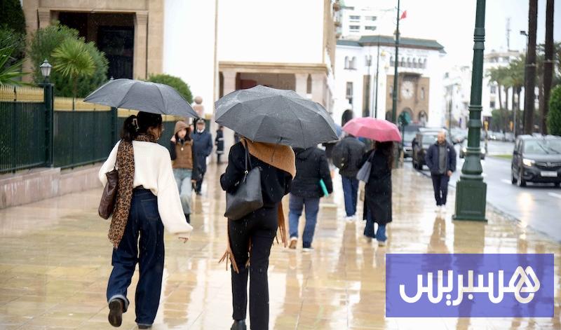 تحذير من تساقطات ورياح في المغرب