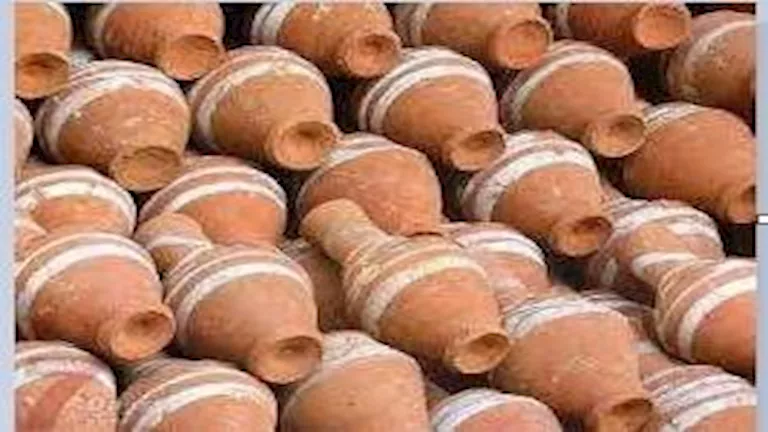 ماذا يحدث لجسمك والكلي عند تناول مياه “القِلّة” يوميًا؟