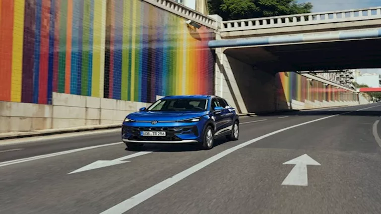 أسعار ومواصفات فولكس فاجن T-Roc الجديدة