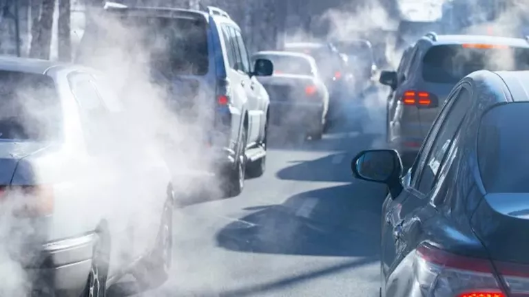 استطلاع: 63% من الألمان يؤيدون التراجع عن حظر سيارات الاحتراق الداخلي