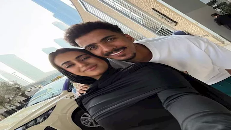 19 صورة لزوجات الأهلي والزمالك وتوديع أزواجهم قبل كأس الأمم الأفريقية