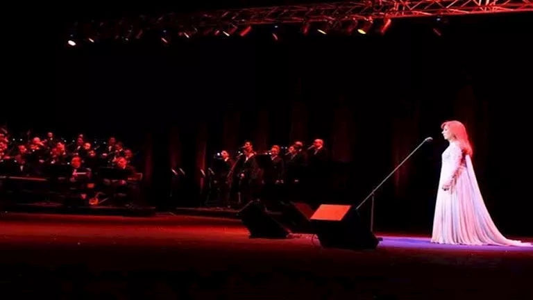 بعد تصدرها التريند.. 15 صورة لـ فيروز في مراحلها العمرية المختلفة