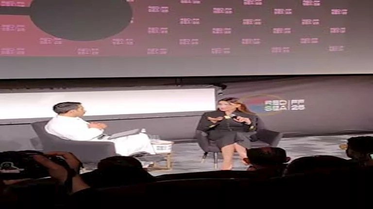 مي عمر: محمد سامي فنان حقيقي وبيبذل مجهود كبير