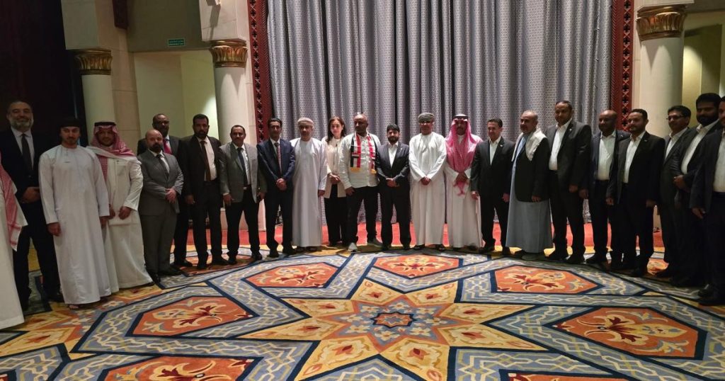 برعاية عُمانية.. اتفاق لتبادل الأسرى في اليمن