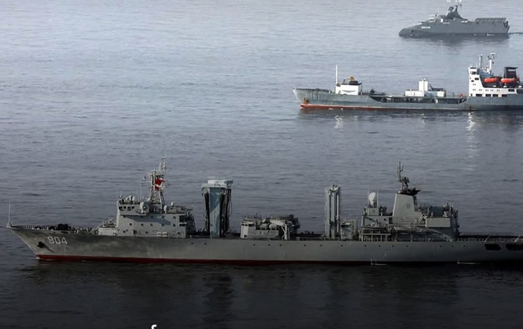 إيران تعلن اعتقال 18 من طاقم ناقلة أجنبية في خليج عُمان بتهمة تهريب الوقود