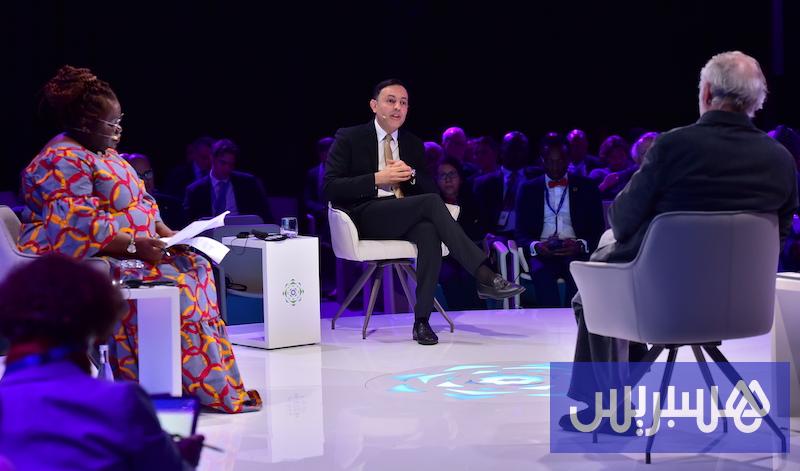 الذكاء الاصطناعي وخرائط العمل .. أطالي والسكوري يناقشان شروط التأقلم