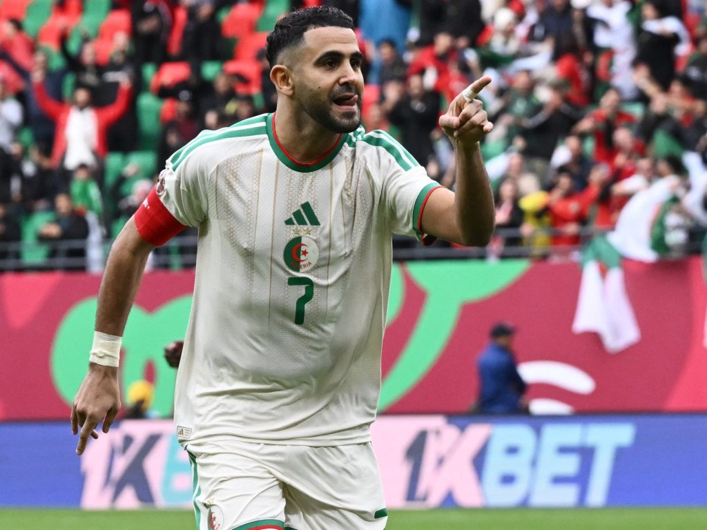 شاهد.. محرز يسجل أسرع هدف في كأس أفريقيا