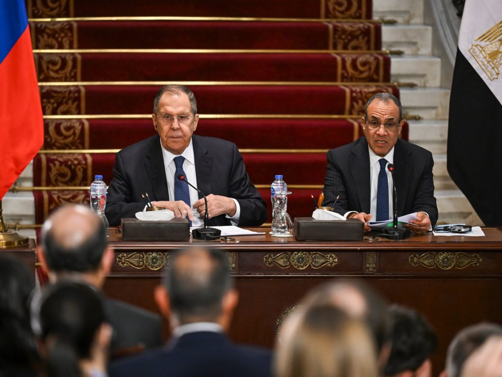 وزيرا خارجية مصر وروسيا يبحثان ملفات السودان وسوريا وغزة