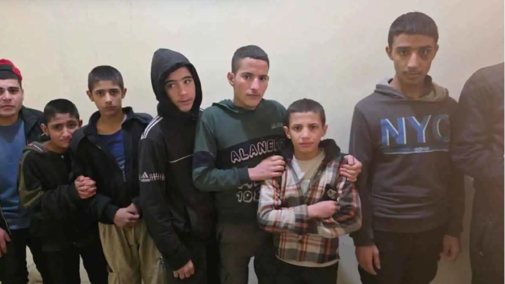 “الإدارة الكردية” توضح ملابسات وجود أطفال في سجن الأقطان والحكومة السورية تفرج عن 126 قاصرا