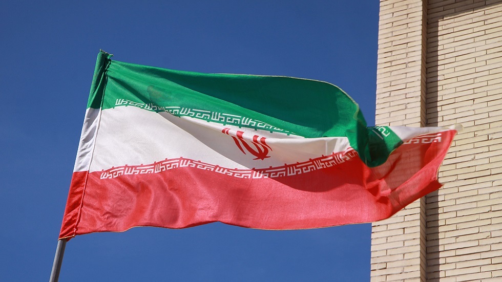 “تسنيم”: وصول الدفعة الثالثة من الإيرانيين الموقوفين من الولايات المتحدة إلى طهران