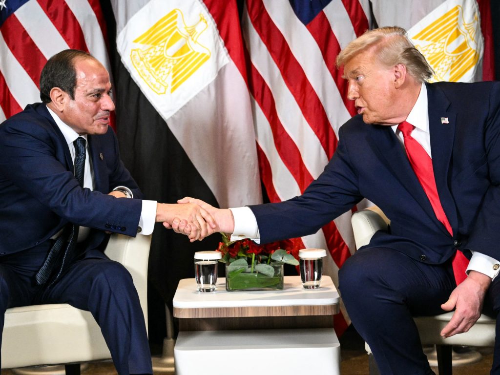 ترامب يلتقي السيسي ويجدد عزمه التوسط لحل أزمة سد النهضة