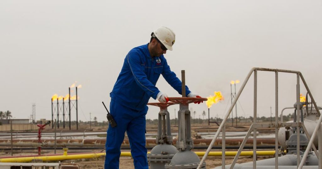 توترات واشنطن وطهران ترفع رهانات صعود أسعار النفط