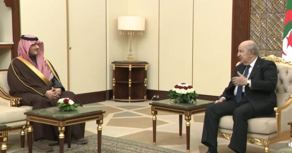 الرئيس الجزائري ووزير الداخلية السعودي يبحثان التعاون الأمني