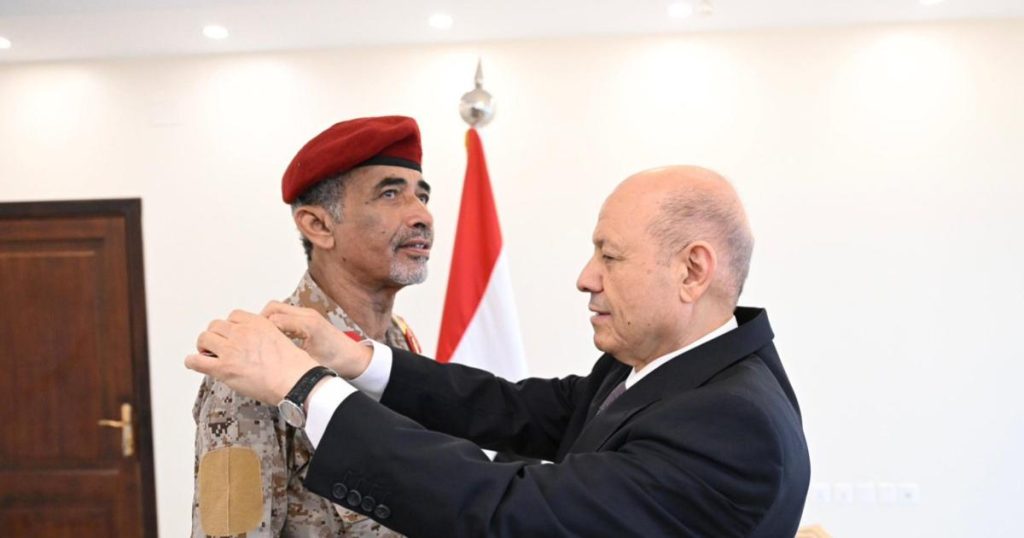 تغييرات في المجلس الرئاسي اليمني وتكليف حكومة جديدة