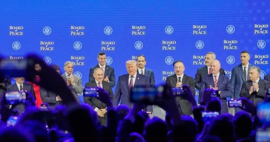 ترامب يعلن إطلاق مجلس السلام الخاص بقطاع غزة