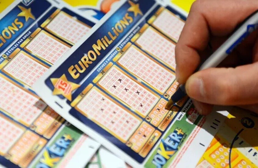 شركة يانصيب تجوب شوارع لندن بحثا عن المليونير “المفقود”!