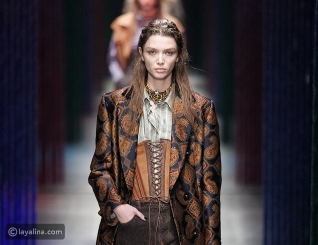 الزخارف والنقشات في الموضة: لغة بصرية تعكس الهوية وتُعيد تعريف الأناقة